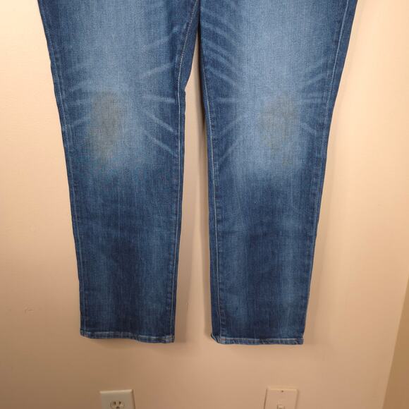 American Eagle Airflex+ Medium Wash Original Straight Jeans Size 40x32 - Picture 4 of 10